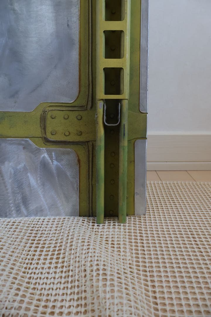 ユナイテッド航空 B737-300 胴体の一部 登録記号の部分 スキン - メルカリ