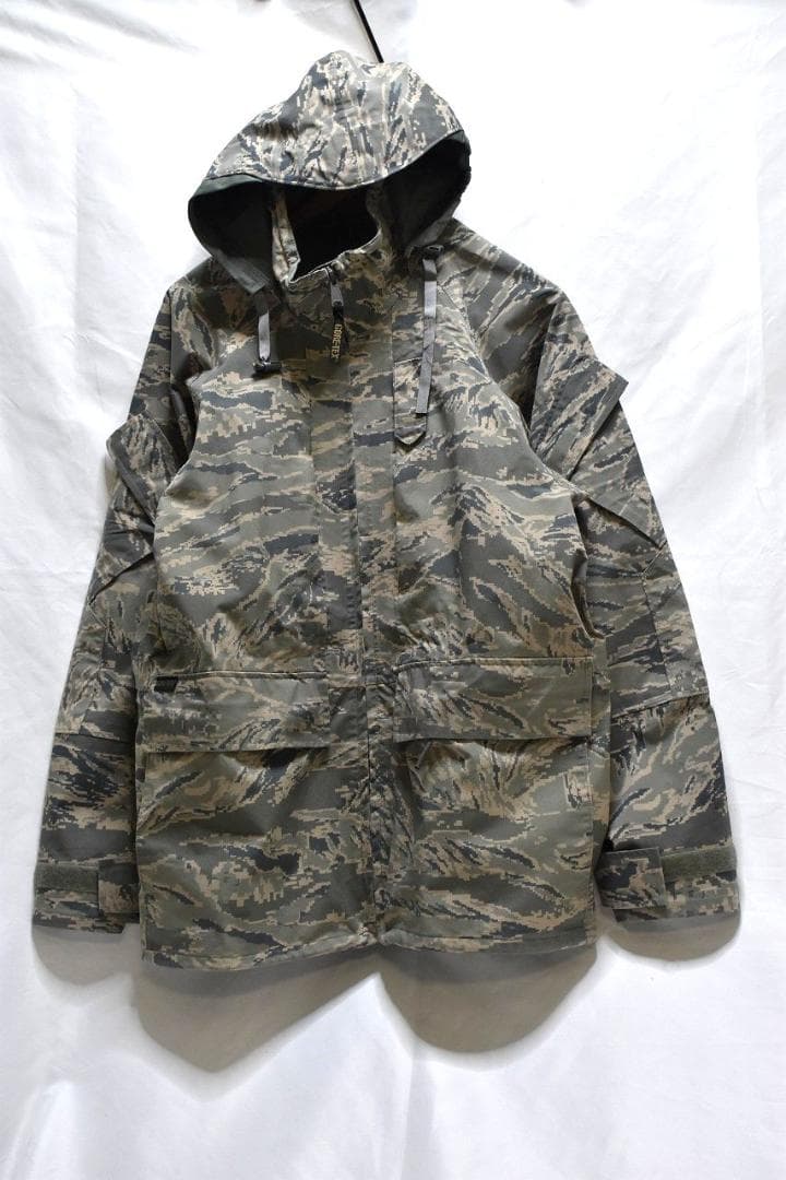＠美品 米軍実物 ECWCS ACU UCP ゴアテックス パーカーj572 MILITARY（ミリタリー） 実物 新品 デッドストック 米軍 ECWCS 2nd Gen