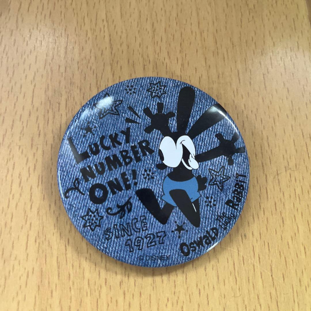 オズワルド 缶バッチ - メルカリ