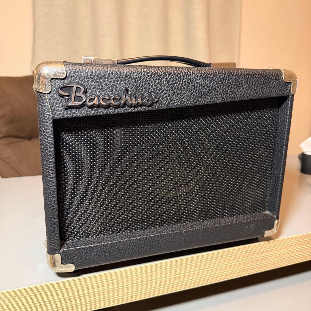 Bacchus BBA-10 ベースアンプ - メルカリ