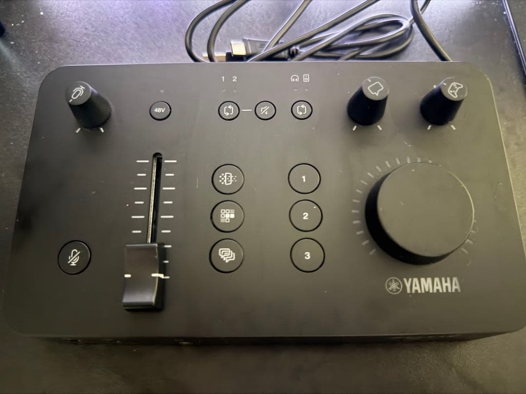 YAMAHA ZG01 ブラック Yamaha ZG01 Gaming Mixer - Black | Sweetwater