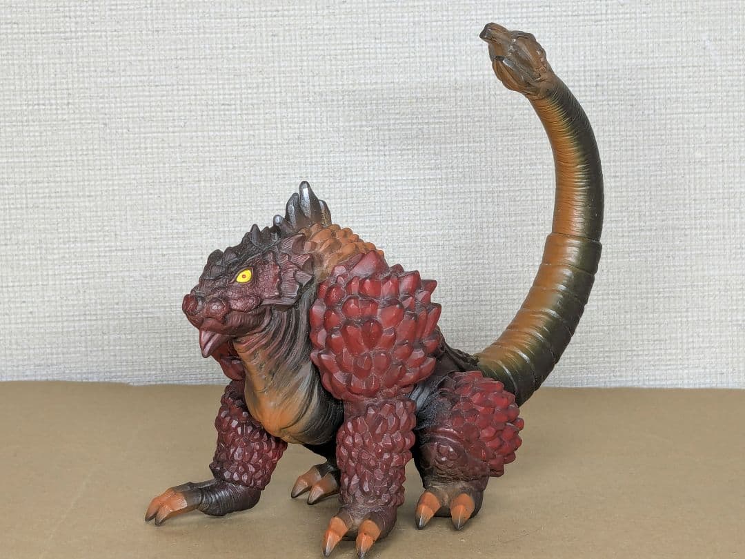 S.H.Figuarts ウルトラマンコスモス＆怪獣 ソフビ4匹＆おまけ