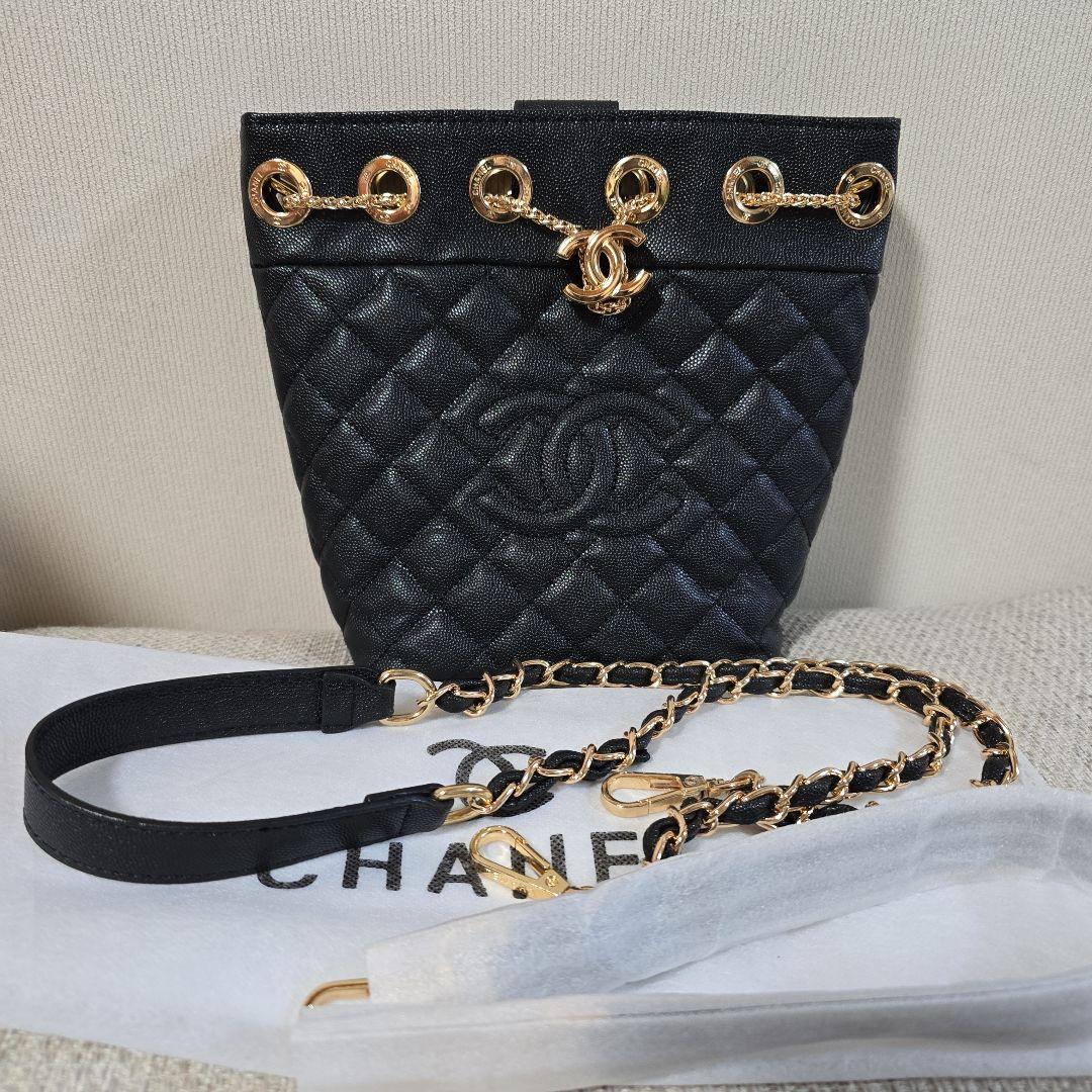 CHANEL ブラック キルティングショルダーバッグ Chanel Pre-Owned キルティング ショルダーバッグ 通販