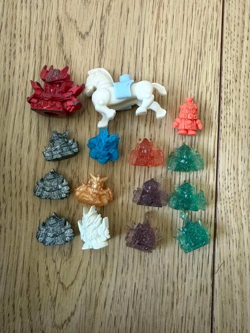 ガン消し まとめ売り115体以上 パーツ - メルカリ