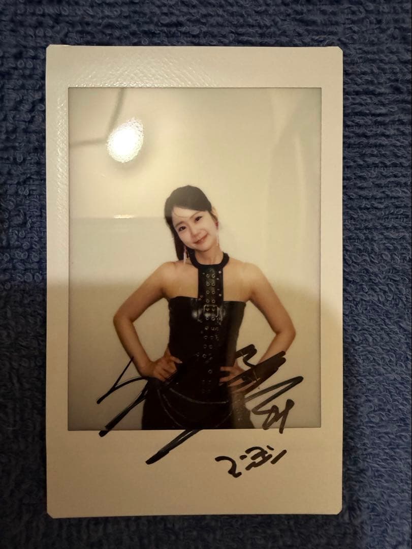 スンヨン 直筆サイン入りチェキ KARASIA エニガチャ 当選品 終了しました】カン・ギヨン直筆サイン入りチェキを2名様に！応募は