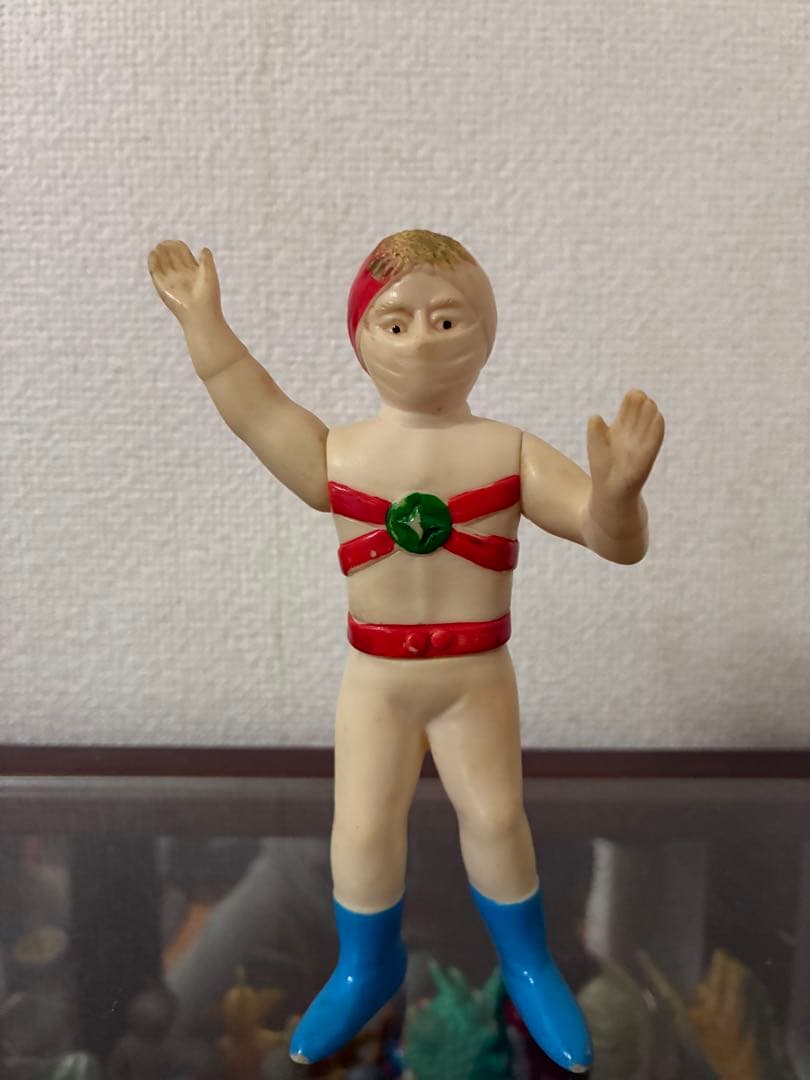 レインボーマン/ 当時物 無版権 パチ　ソフビ/盆踊り Yahoo!オークション - 当時物 無版権 パチ レインボーマン ソフビ 面取