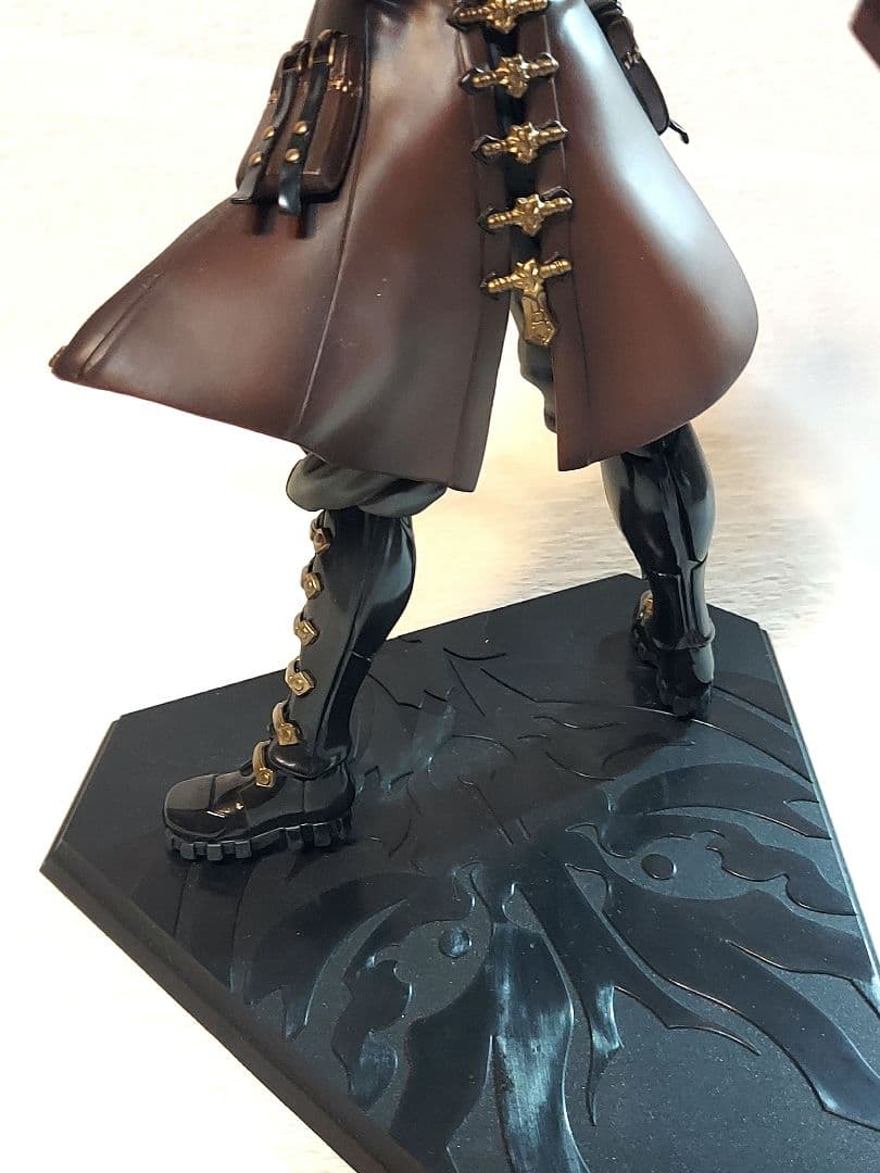 ゴッドイーター 雨宮リンドウ 1/8 フィギュア - メルカリ