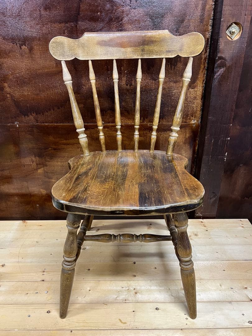 飛騨産業 キツツキ ウィンザーチェア 木製スピンドルバックチェア 楽天市場】飛騨産業 キツツキ ダイニングチェア ブナ材 ビンテージ