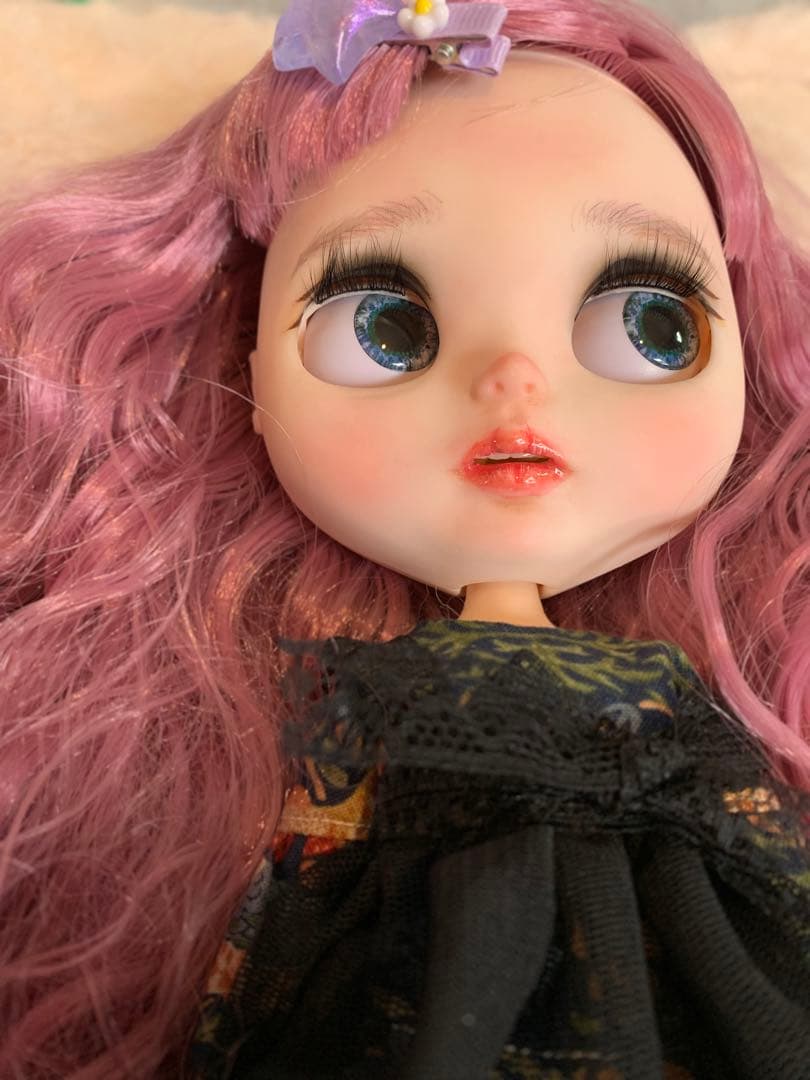 カスタムアイシードール　ネオサイズ　気弱なべっぴんさん