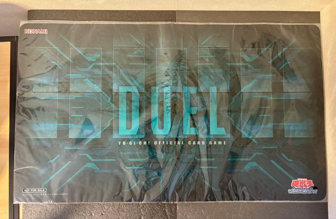 未開封　非売品　遊戯王 DKC プレイマット 11月限定 カードゲーム 遊戯王 P.U.N.K. プレイマット 未開封 公式 アジア 1枚の通販 すいか