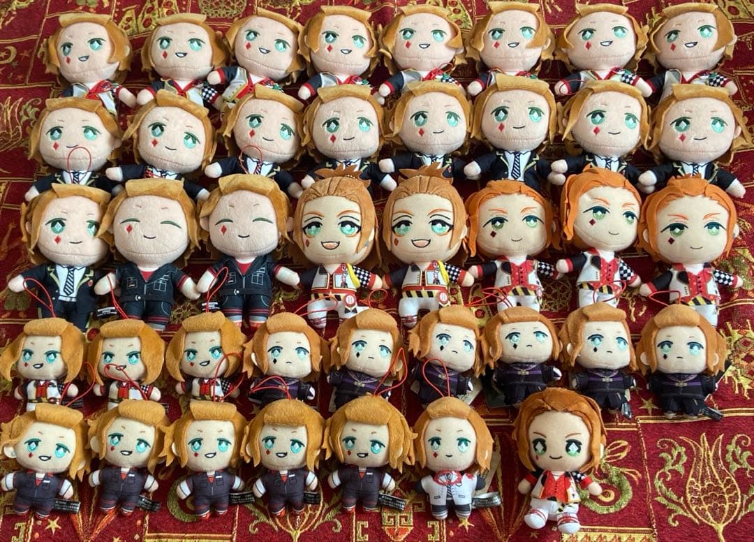 ツイステ　ケイト　ぬいぐるみ　まとめ売り　40体 ツイステ ケイト・ダイヤモンド ぬいぐるみ - メルカリ