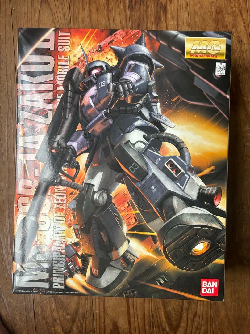 ガンダム高起動型、黒い三連星モデルMG ガンプラ】MG 高機動型ザクⅡ 黒い三連星 レビュー