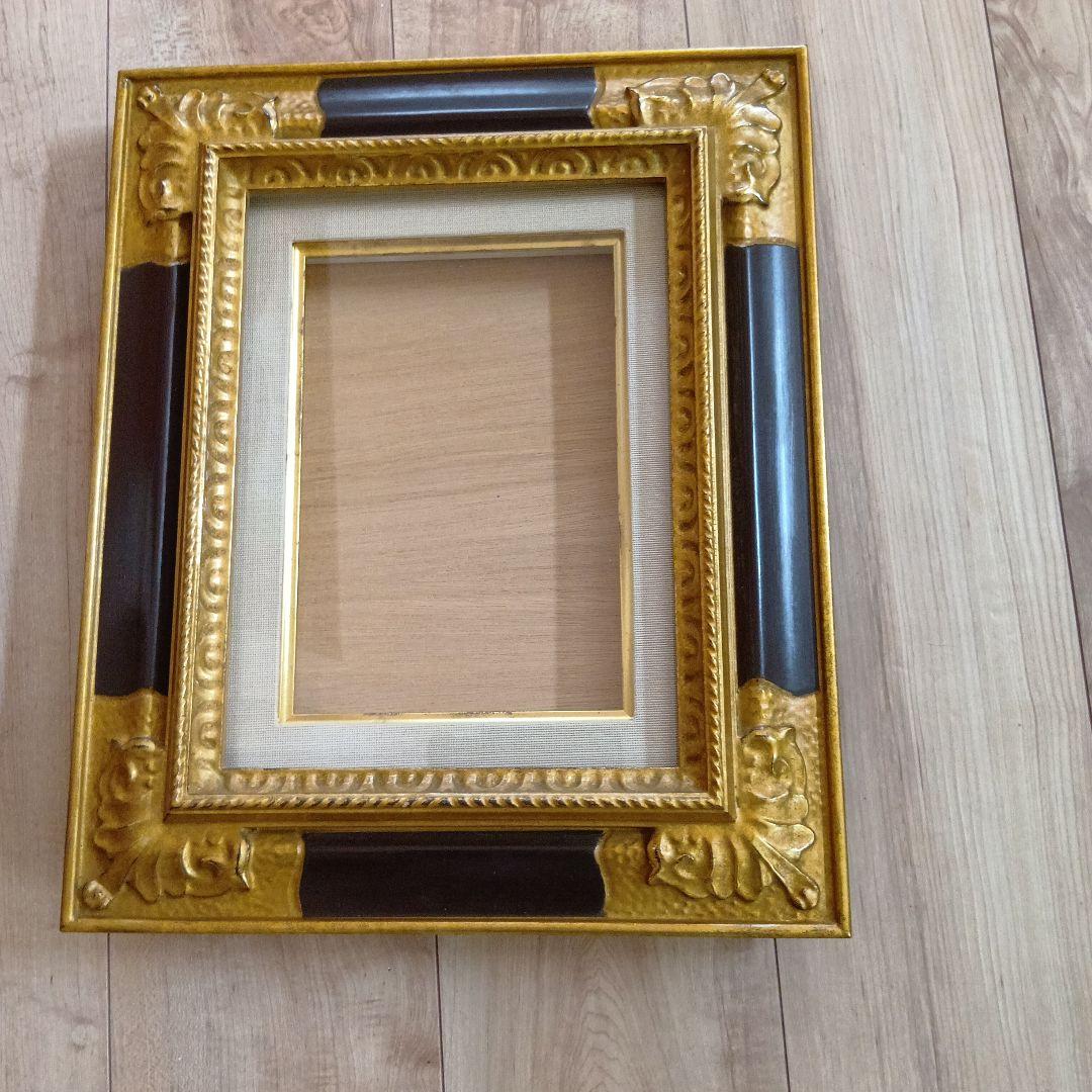 装飾的な金色と黒色の油彩額縁 - メルカリ