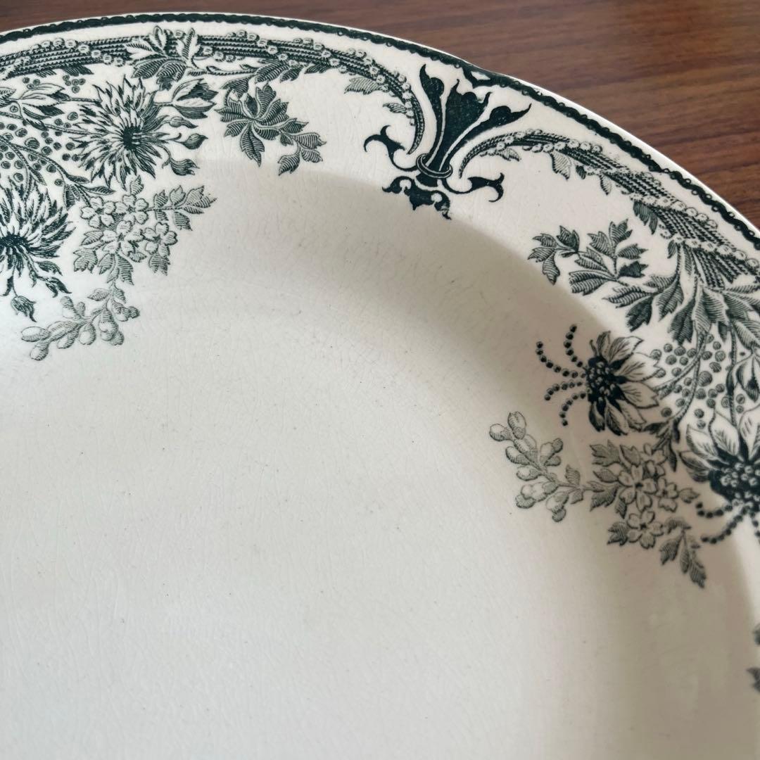 a. フランスアンティーク ♧ サルグミンヌ ♧ モリエール 24cm 深皿