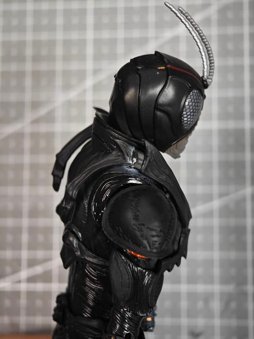S.H.Figuarts 仮面ライダー セイバー、black sun、デモンズ