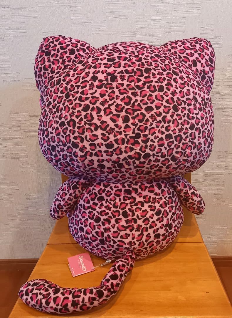 希少 ハローキティ ぬいぐるみ 2008年 ヒョウ柄 ピンク 特大 2L 新品