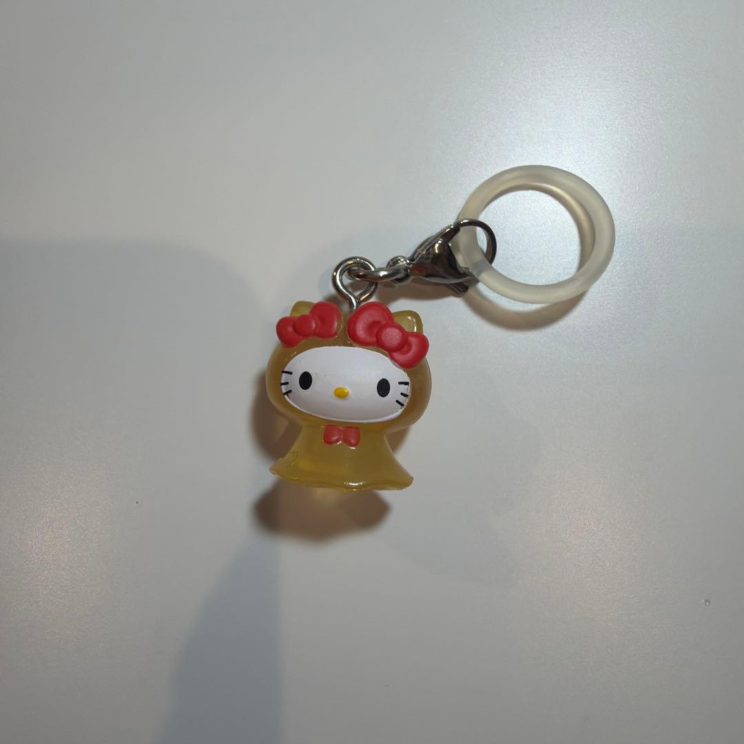 サンリオ キティ めじるしアクセサリー レインコート 雨 てるてる坊主