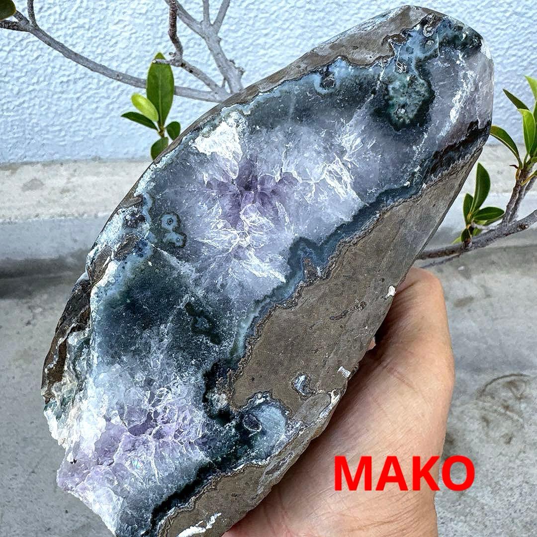 M1706☆アメジストクラスター1.6Kg☆ウルグアイ産☆天然石☆N50609