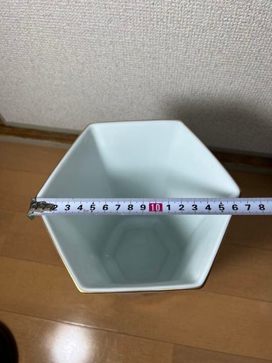 224 香蘭社 六角型花瓶1 露草花瓶1