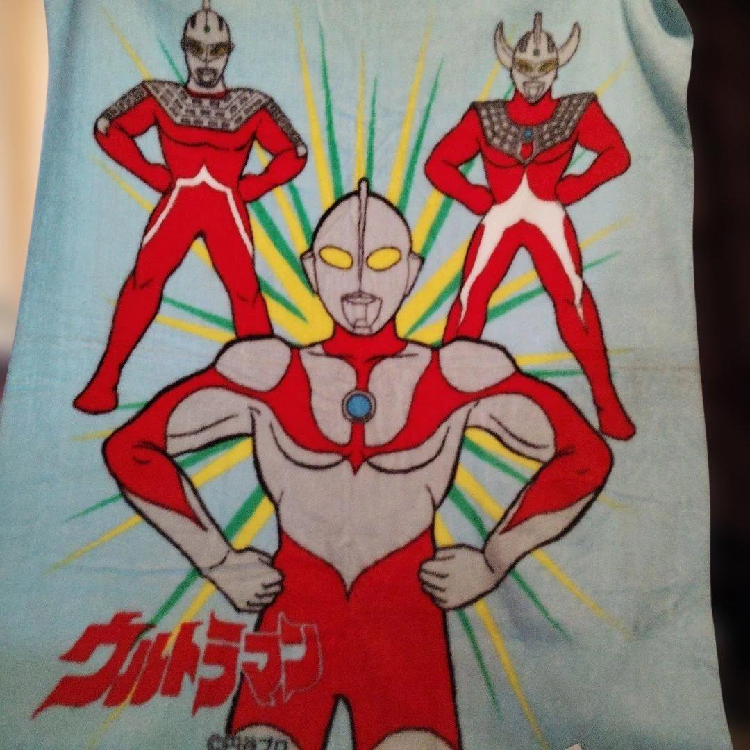 ウルトラマン ジュニア毛布 140cm×190cm バンダイ Qoo10] ウルトラマン毛布昼寝毛布子供幼稚園男児フ