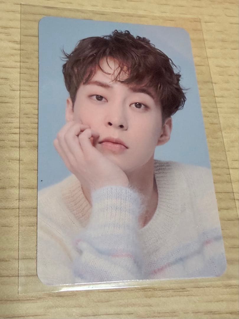 EXO シウミン 2022 特典トレカ - メルカリ