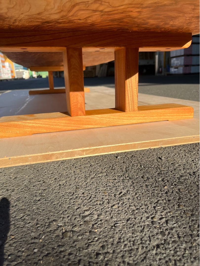 たのメル便] 天杉 漣杢(さざなみもく) ローテーブル 無垢材 新品未使用