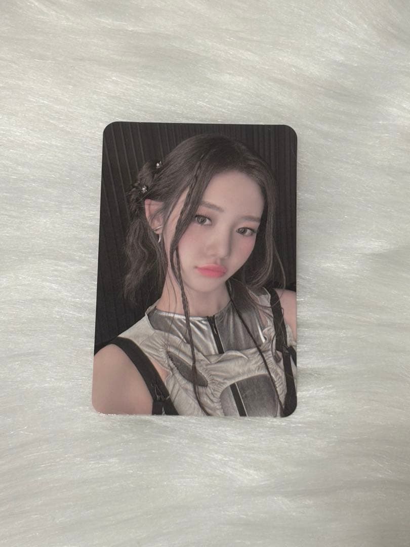 BABYMONSTER theSameE ローラ トレカ - メルカリ