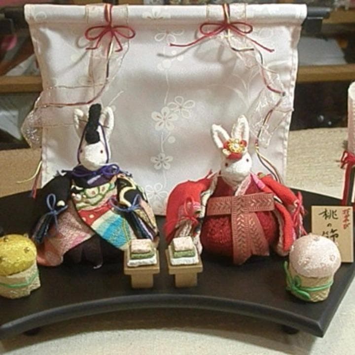 兎のちりめん雛　オルゴール付き 写真立てオルゴール付き つるし雛 つるし飾り 雛人形 夢うさぎ 小