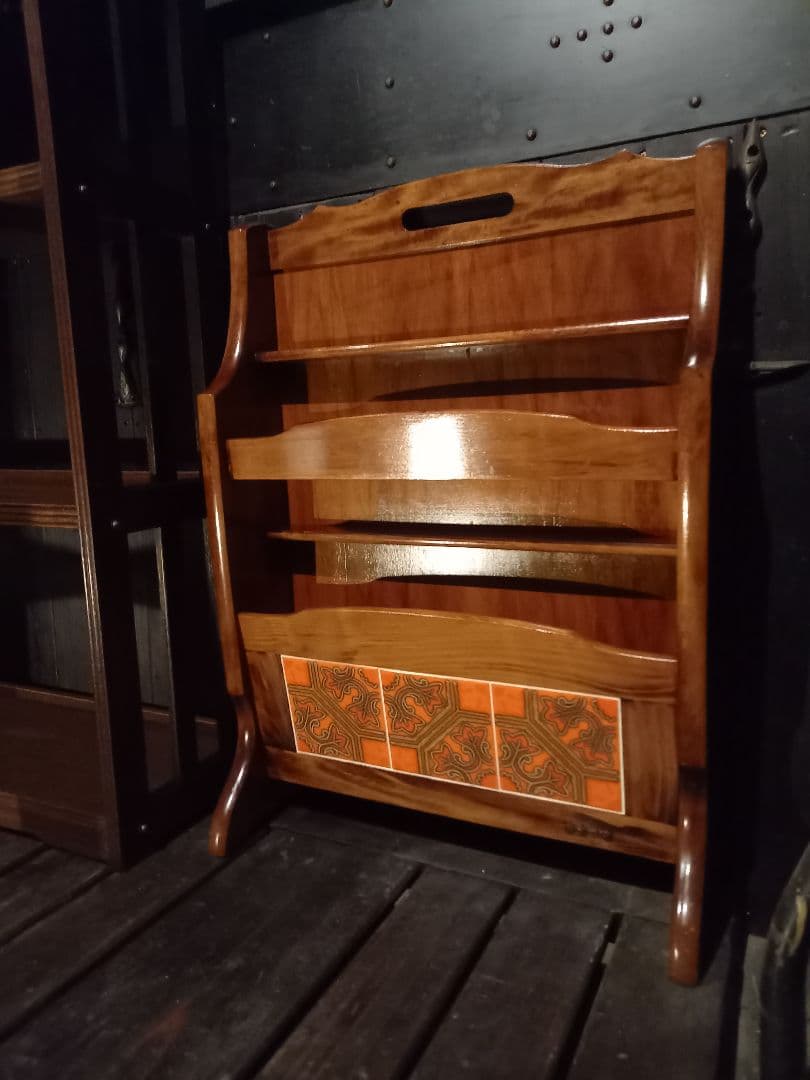 希少　浜本工芸　ヴィンテージ　タイル張り　木製　ブックスタンド ヴィンテージブックスタンド 木製伸縮本立て 3号証紙 静岡市考案保障