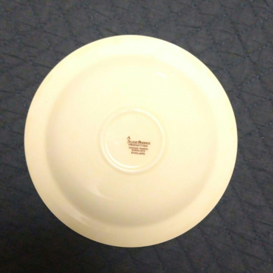 スージークーパー「パトリシアローズ」カップ&ソーサー - メルカリ