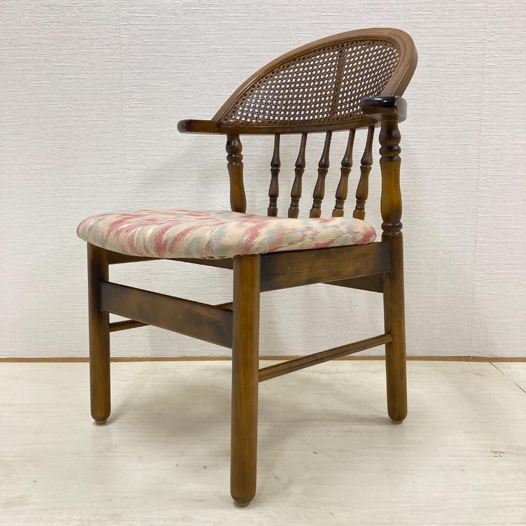 【カリモク】コロニアル　ダイニングチェア　椅子 レトロ 楽天市場】カリモク コロニアル ダイニングチェア 木製 食堂椅子