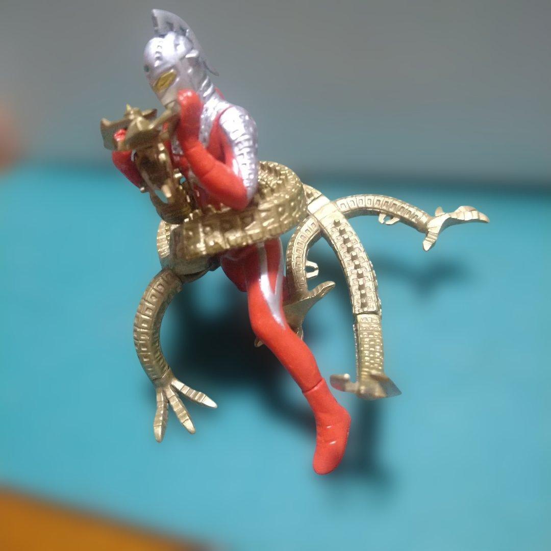 HGシリーズ ウルトラマン21 宇宙竜ナースVSウルトラセブン円盤ナース