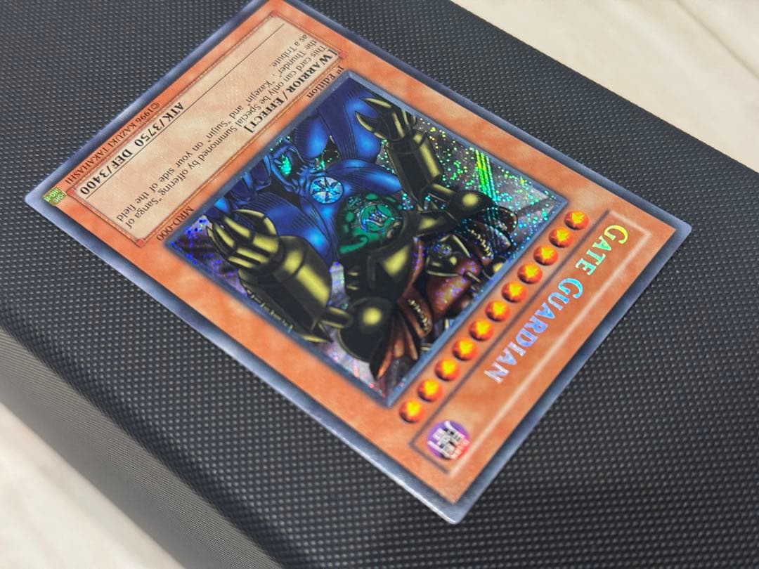 極美品 トライホーン・エビルナイト・ガーディアン 旧アジア 1st