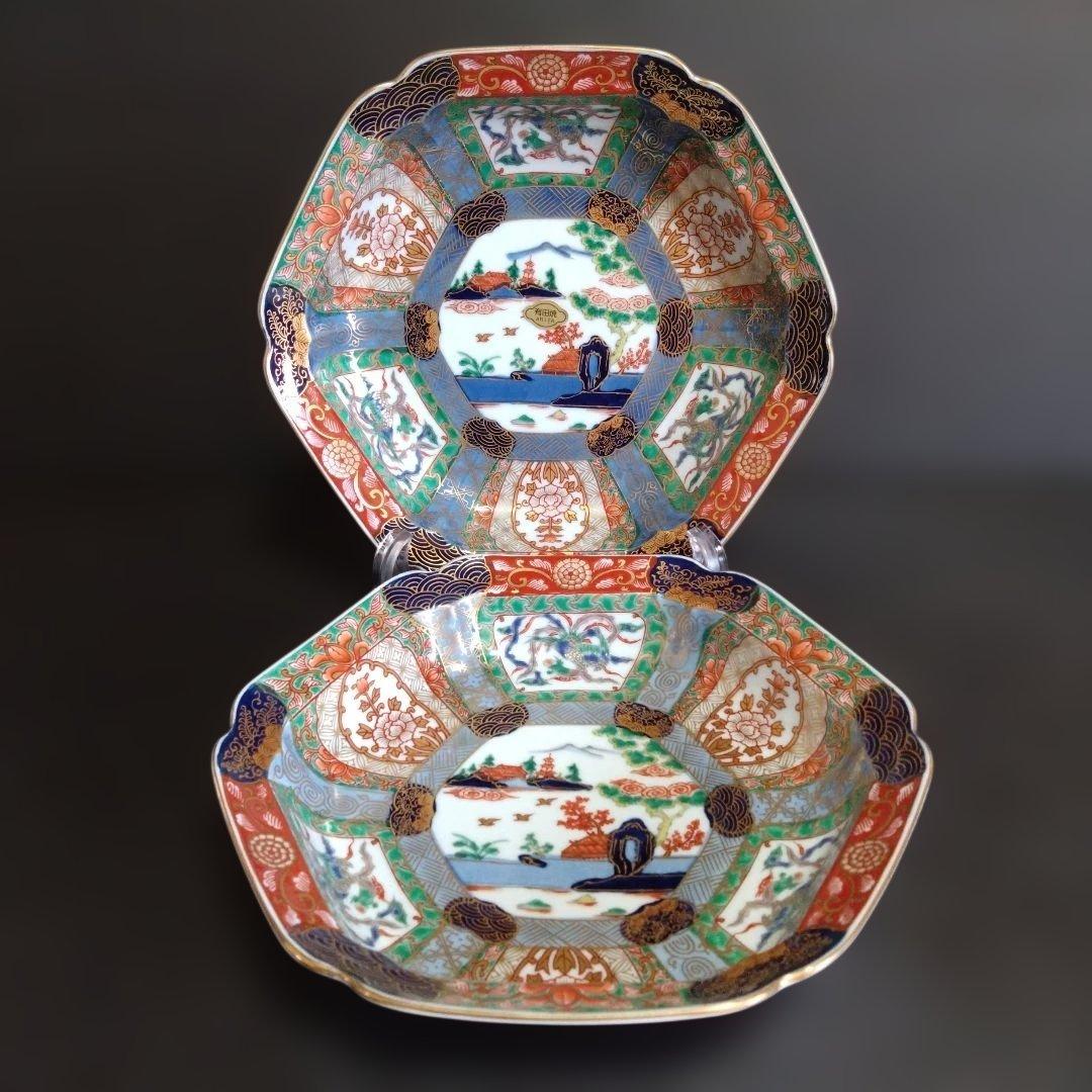 新品未使用 有田焼 幸楽窯 錦絵山水 六角深皿2枚　お祝い 幸楽窯 錦色絵山水尺盛皿