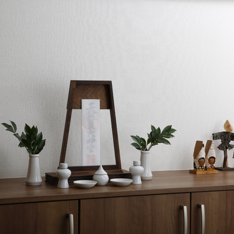 置き型神棚 | 製品シリーズ | 杉本家具株式会社