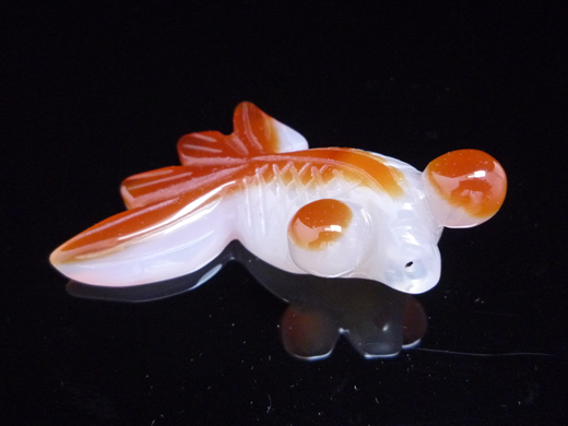 03-0008 メノウ 金魚（大）1,500円 | WORLD ONE オンラインショップ
