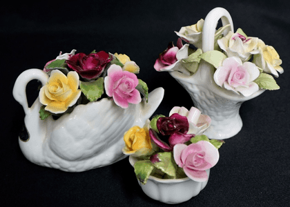 ブランド食器エインズレイ『フローラル(陶花)』 - 買取相場とおすすめ業者